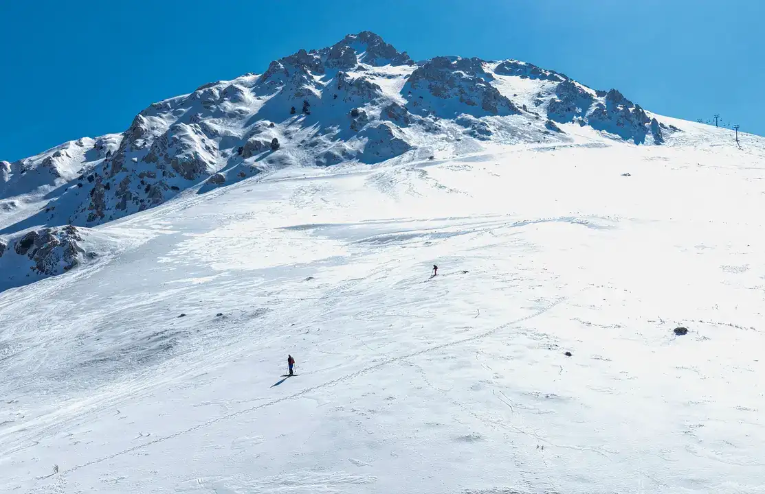 40 Kilometrede 15 Derece Fark: Saklıkent’te Kayak, Konyaaltı’nda Deniz 4